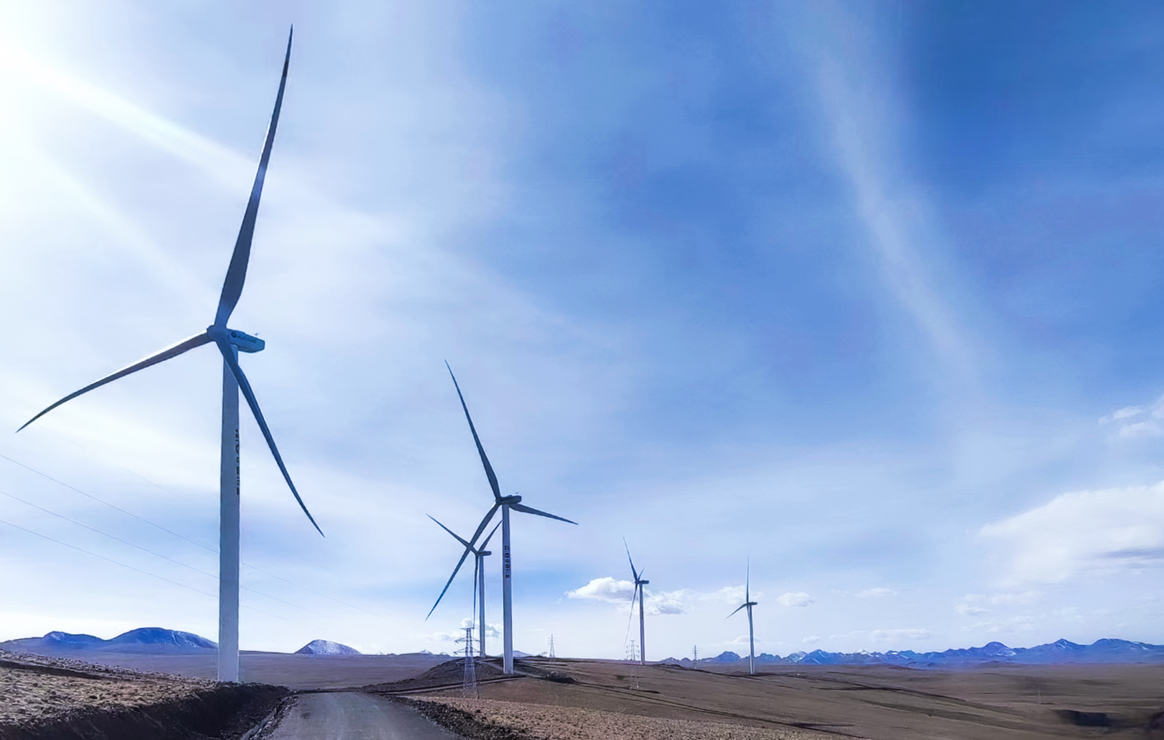 10天完成8台机组调试！龙八国际机组再创超高海拔风电建设奇迹